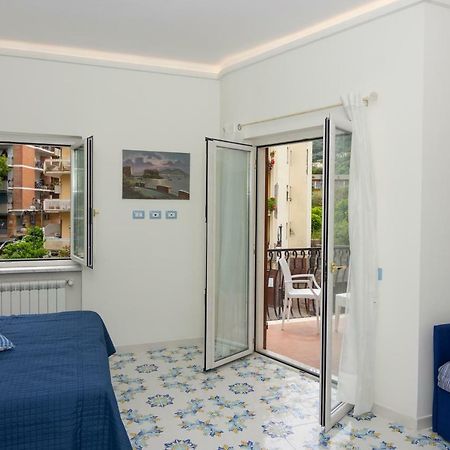 Ambra Sorrento Suites Short Rent Kültér fotó