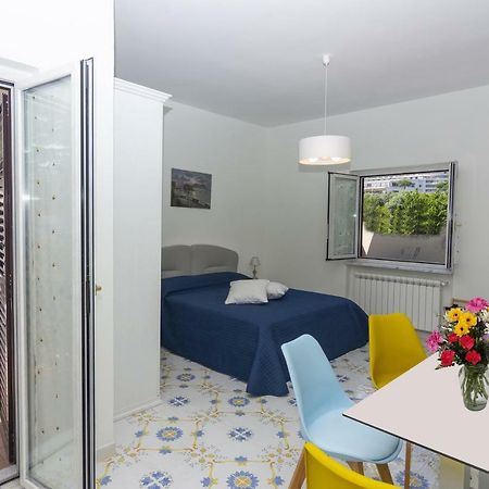 Ambra Sorrento Suites Short Rent Kültér fotó