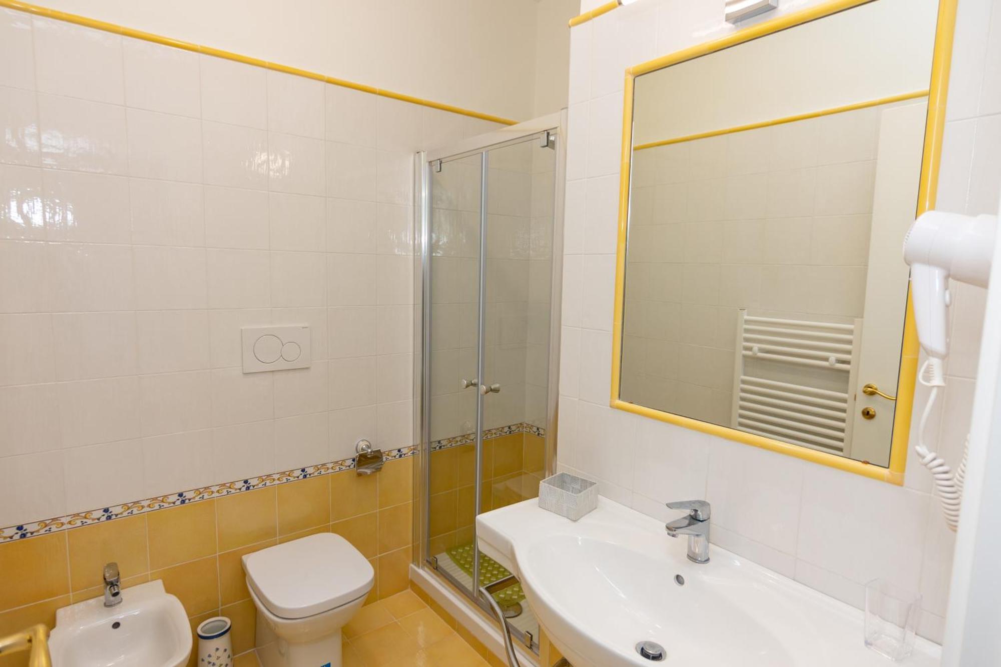 Ambra Sorrento Suites Short Rent Kültér fotó