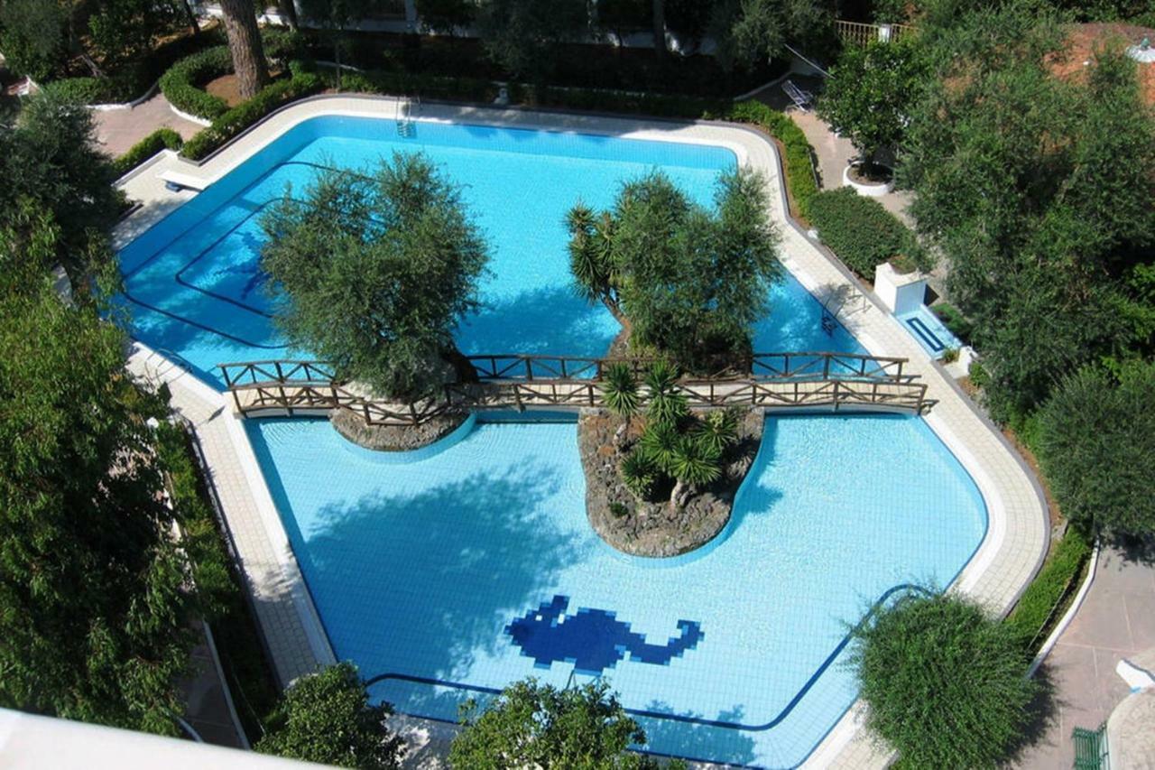 Ambra Sorrento Suites Short Rent Kültér fotó