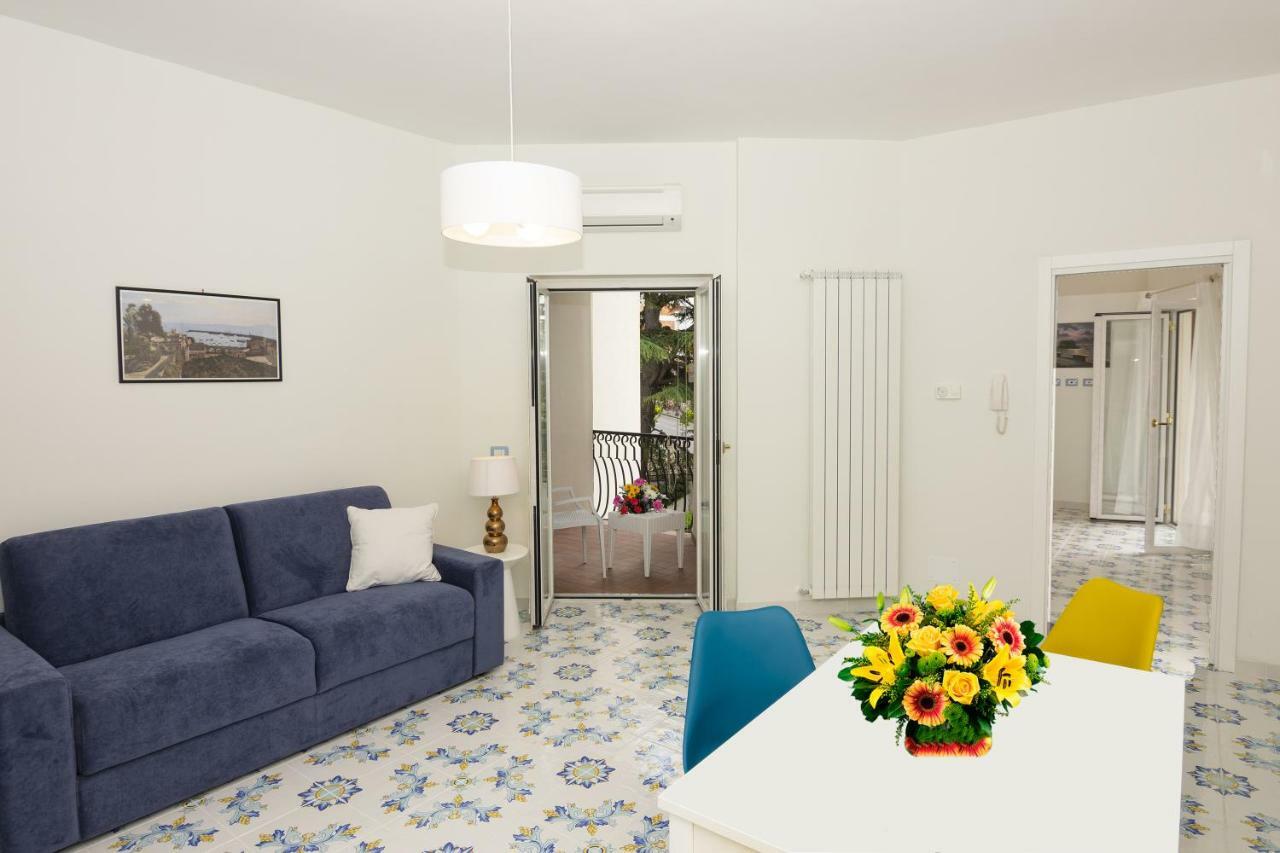 Ambra Sorrento Suites Short Rent Kültér fotó