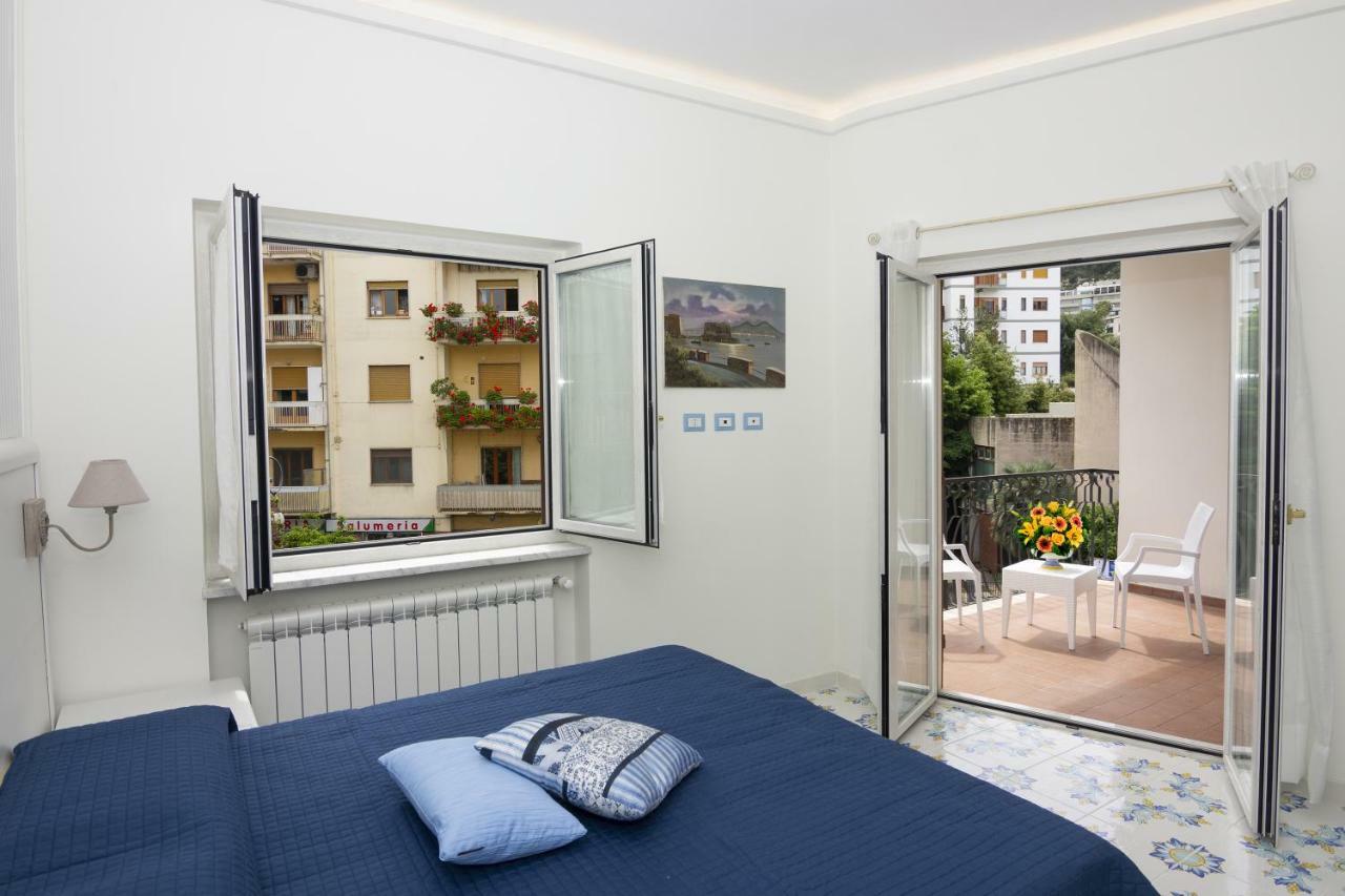 Ambra Sorrento Suites Short Rent Kültér fotó