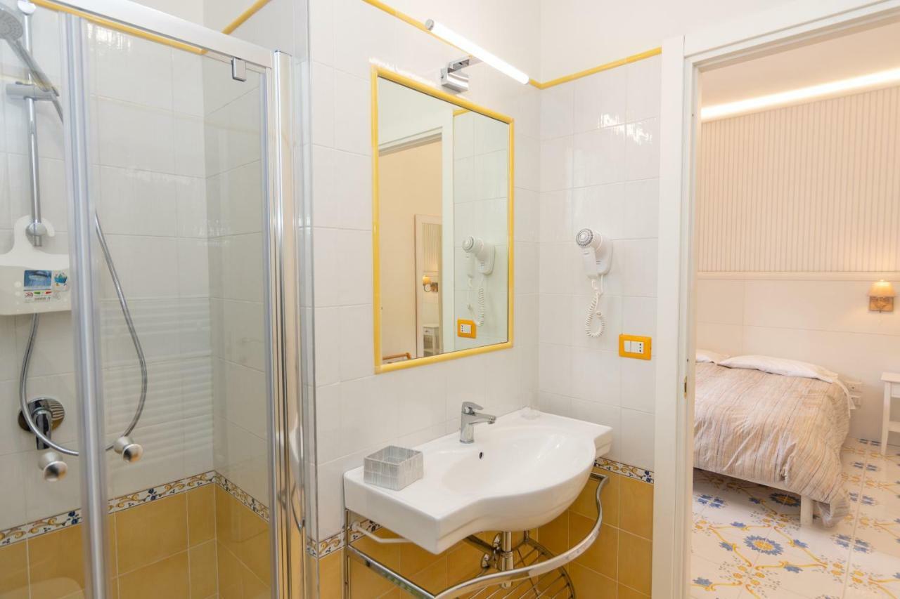 Ambra Sorrento Suites Short Rent Kültér fotó
